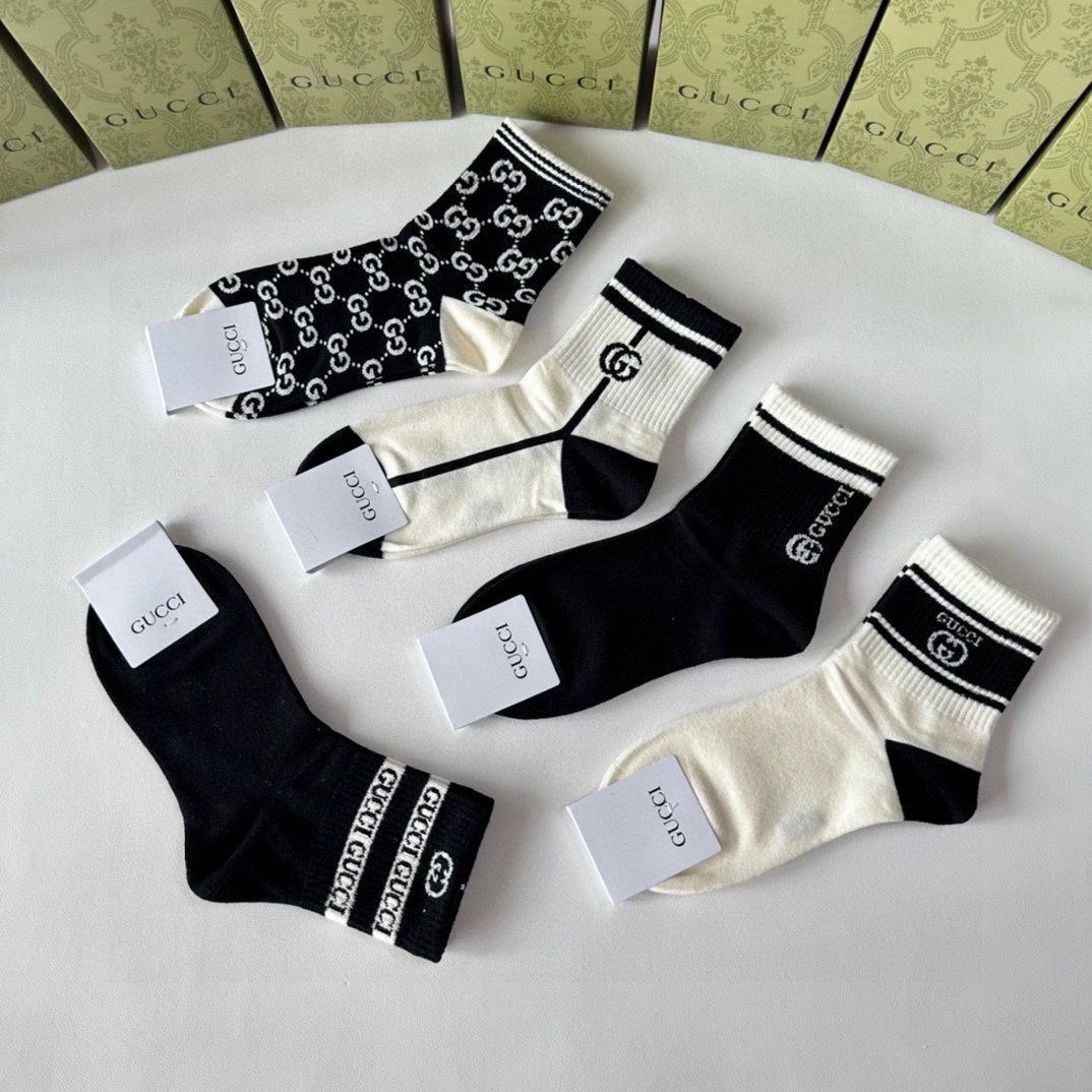 GUCCI LOW-CUT SOCKS 425663 (1 BOX)