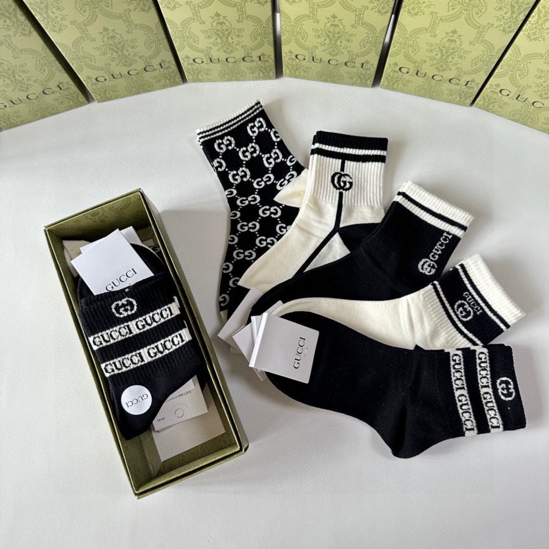 GUCCI LOW-CUT SOCKS 425663 (1 BOX)