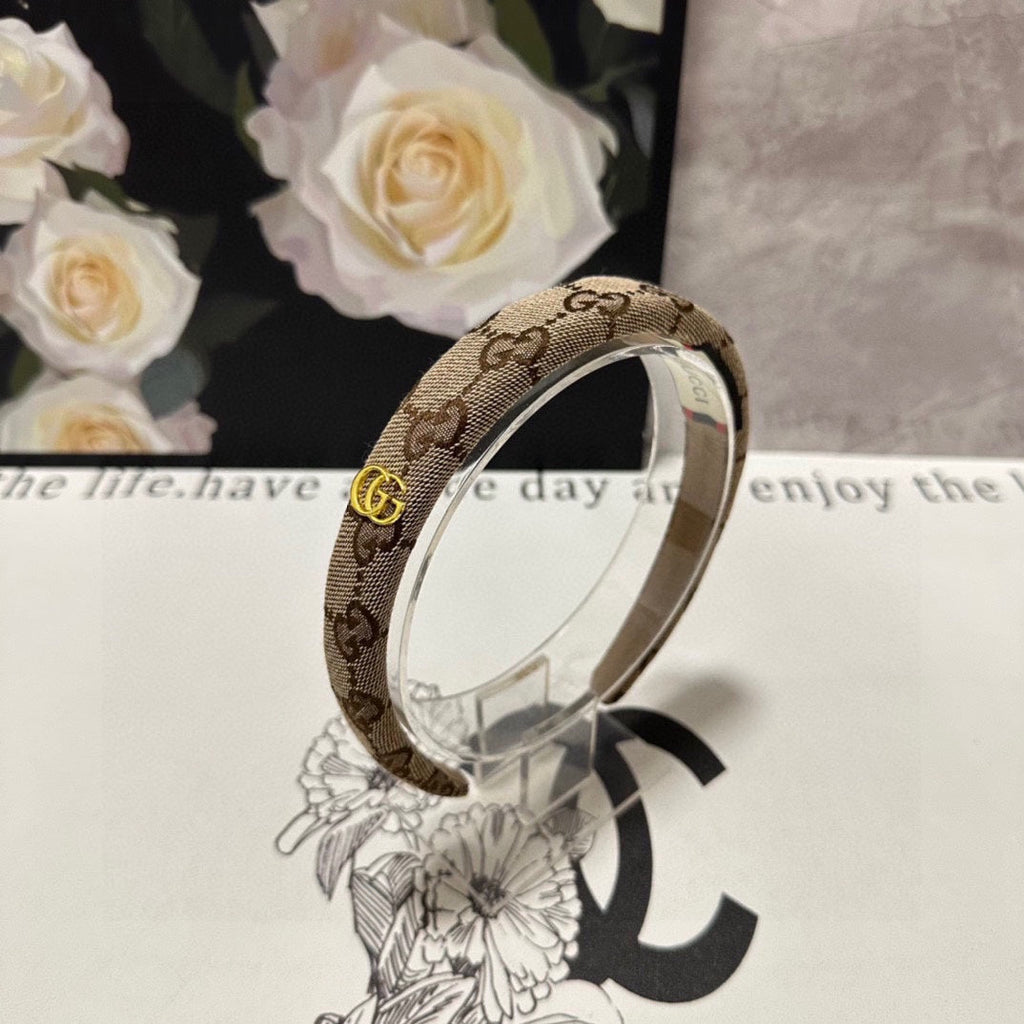 GUCCI HAIRBAND IN BEIGE AND EBONY CANVAS 432816