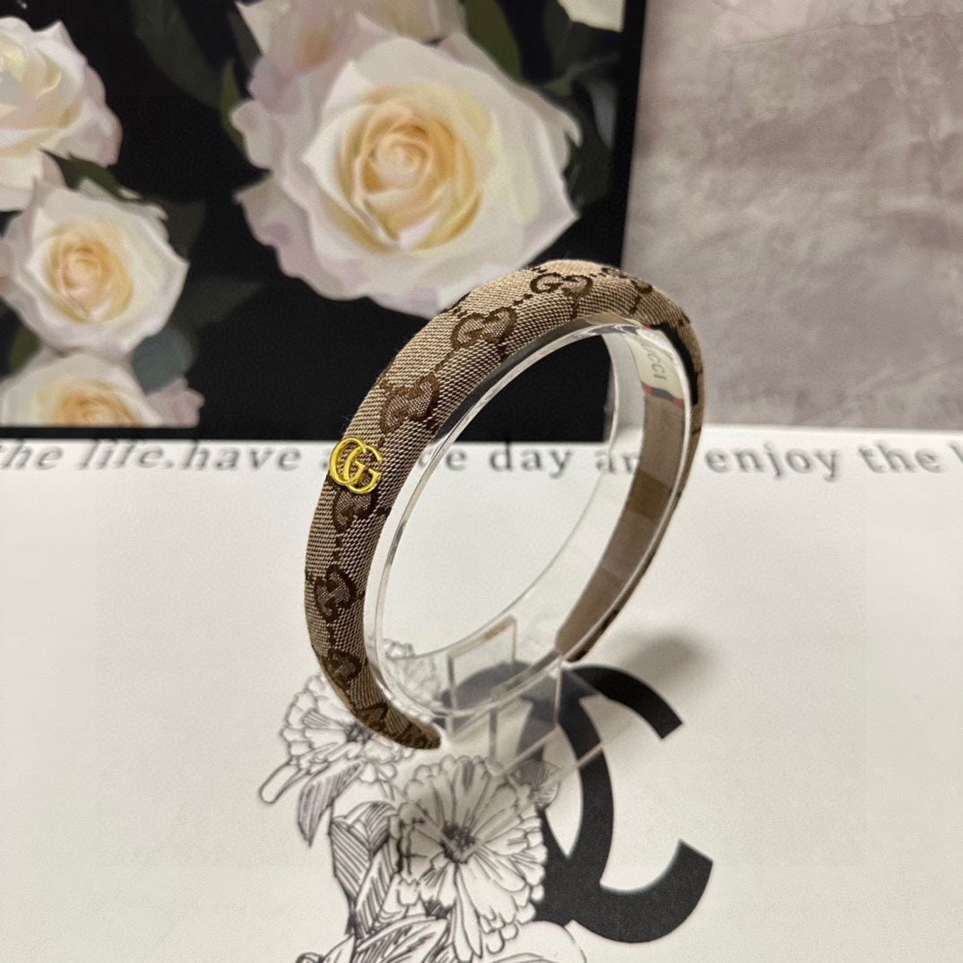GUCCI HAIRBAND IN BEIGE AND EBONY CANVAS 432816