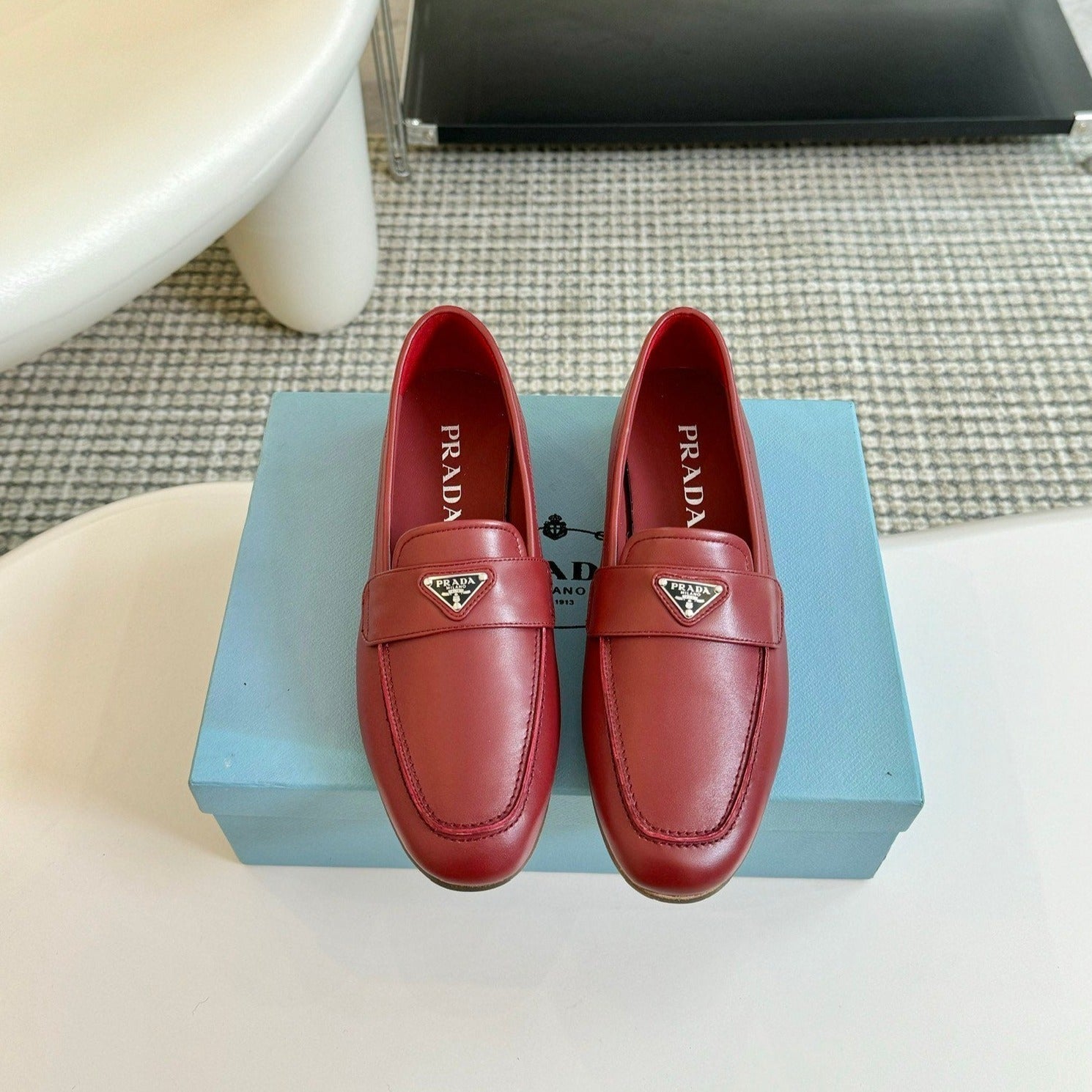 PRADA LOAFERS CHERRY CALFSKIN