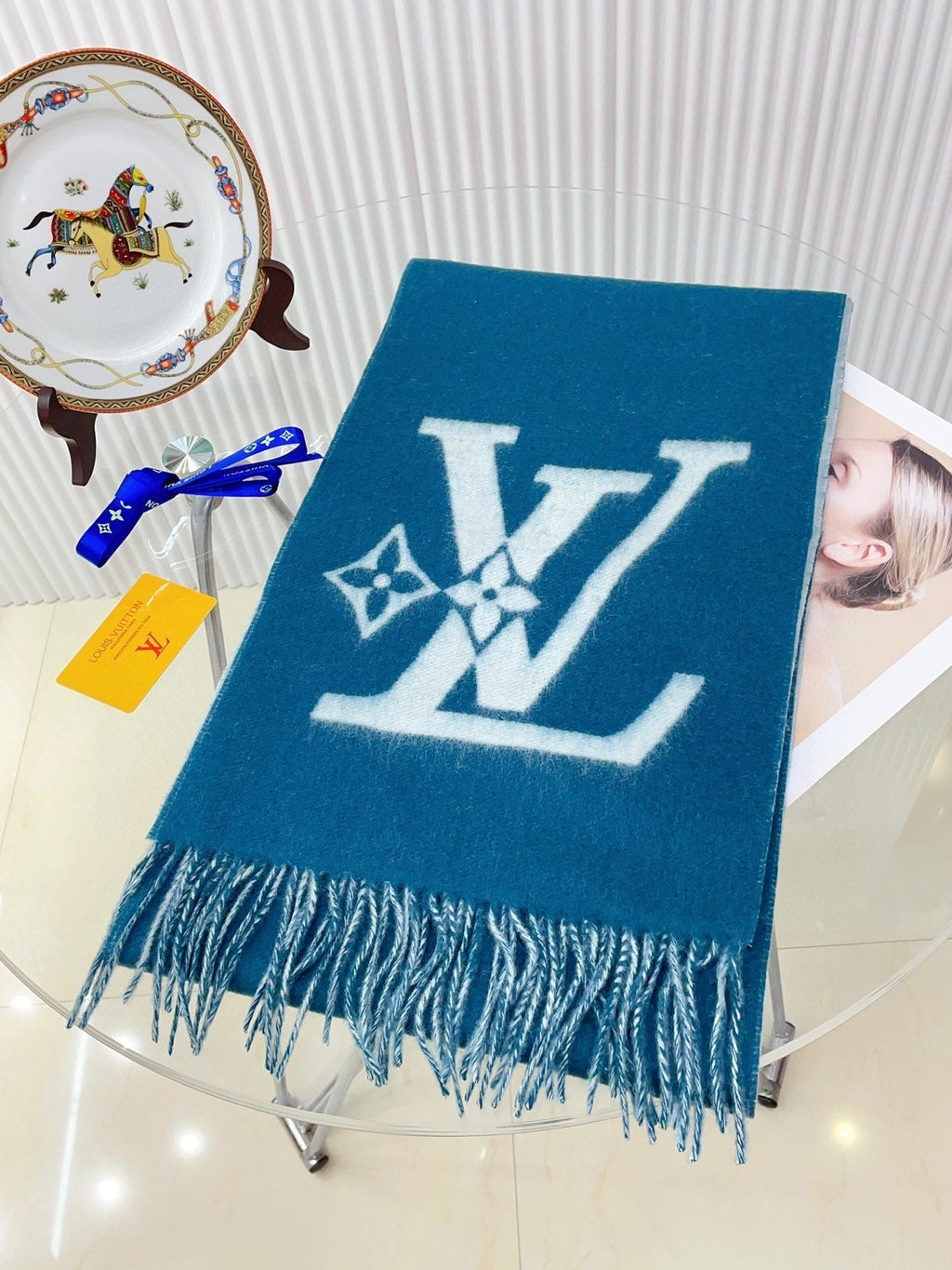 LOUIS VUITTON SMASH SCARF 210 CM IN ELECTRIC BLUE WOOL 390964