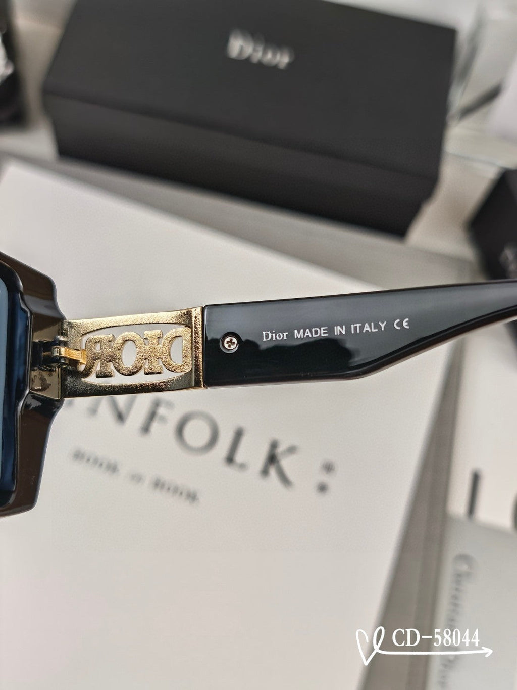 DIOR MONTAIGNE SQUARE SUNGLASS 58044 IN ACETATE