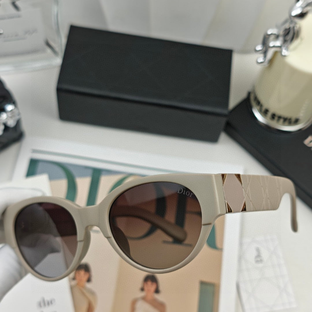 DIOR MONTAIGNE SUNGLASS 25157 IN ACETATE