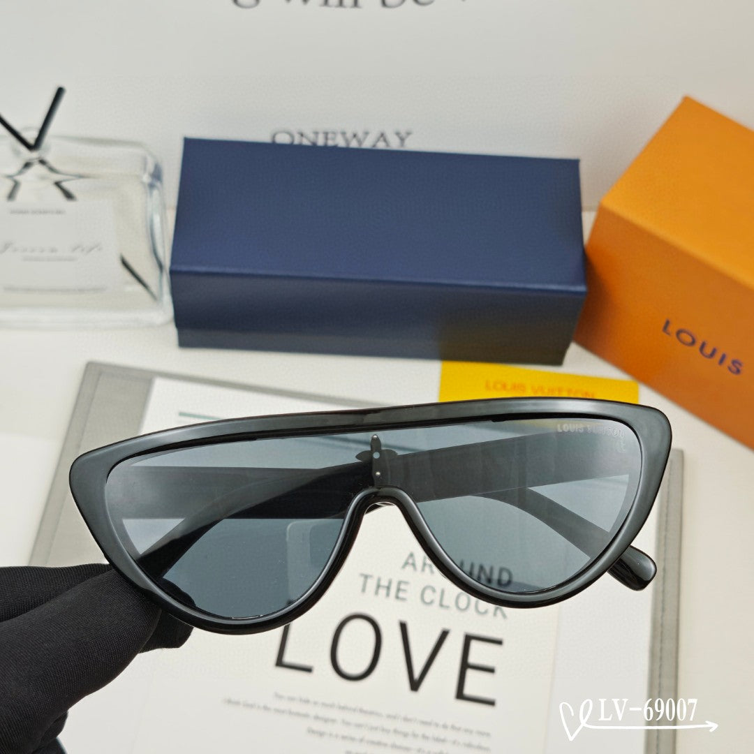 LOUIS VUITTON SPLIT CAT EYE SUNGLASSES 69007 IN ACETATE