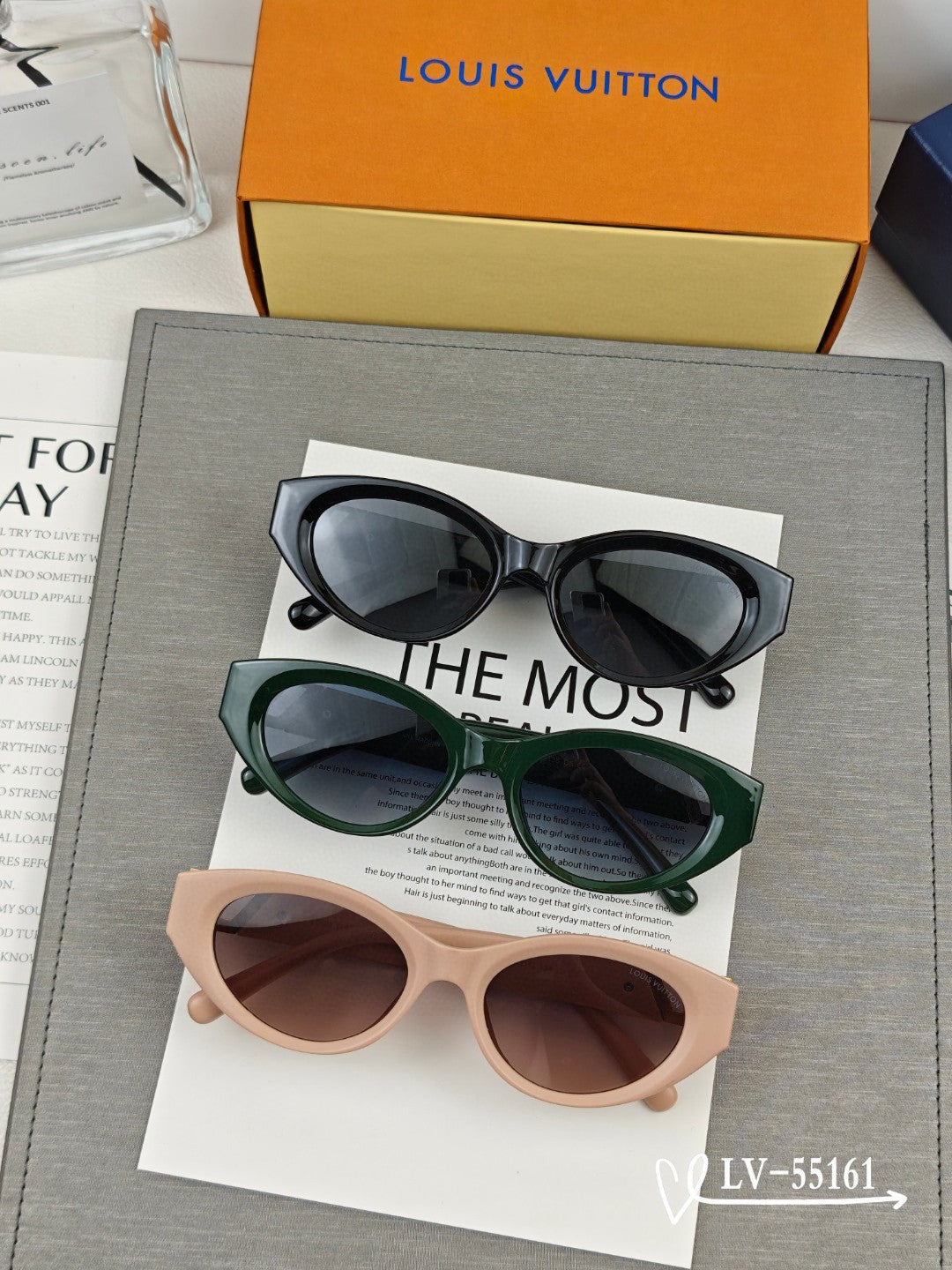 LOUIS VUITTON CAT EYE SUNGLASSES 55161 IN ACETATE