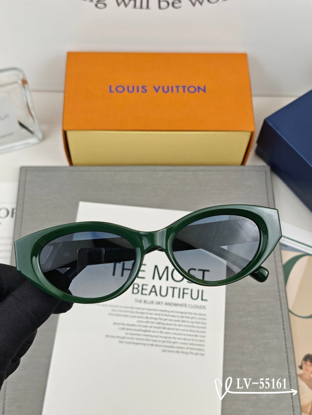 LOUIS VUITTON CAT EYE SUNGLASSES 55161 IN ACETATE