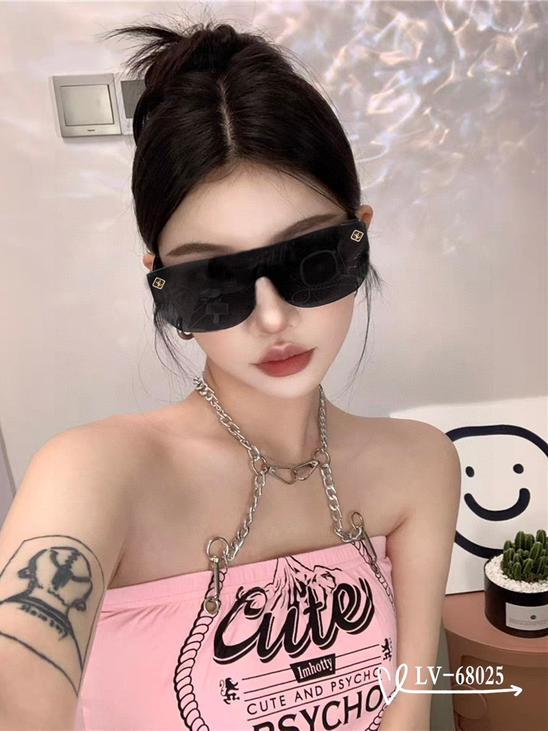 LOUIS VUITTON SUPERLIGHT SQUARE SUNGLASSES 68025 IN ACETATE