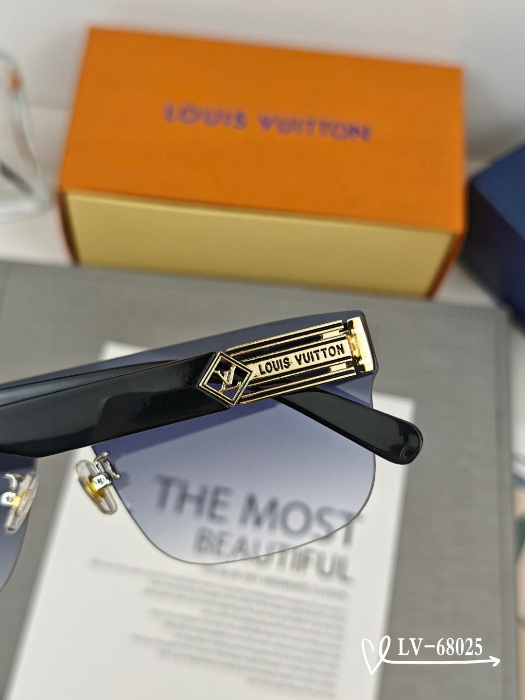 LOUIS VUITTON SUPERLIGHT SQUARE SUNGLASSES 68025 IN ACETATE