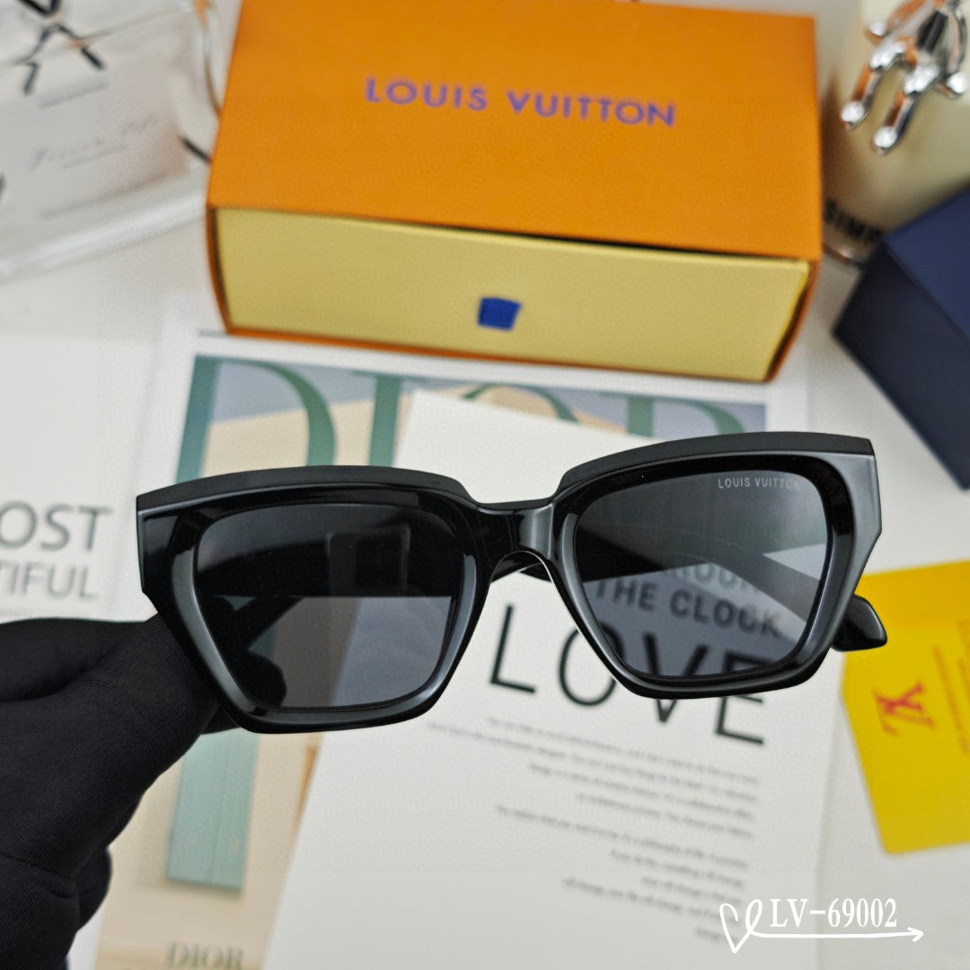 LOUIS VUITTON CAT EYE SUNGLASSES 69002 IN ACETATE