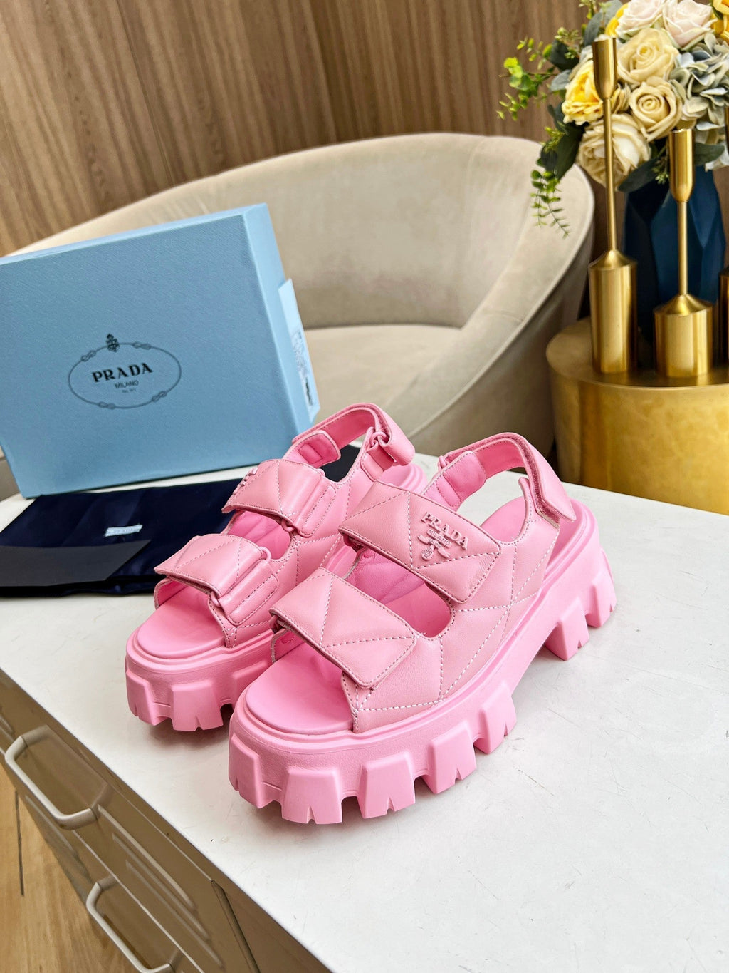 PRADA MONOLITH NAPPA SANLS BRIGHT PINK LAMBSKIN