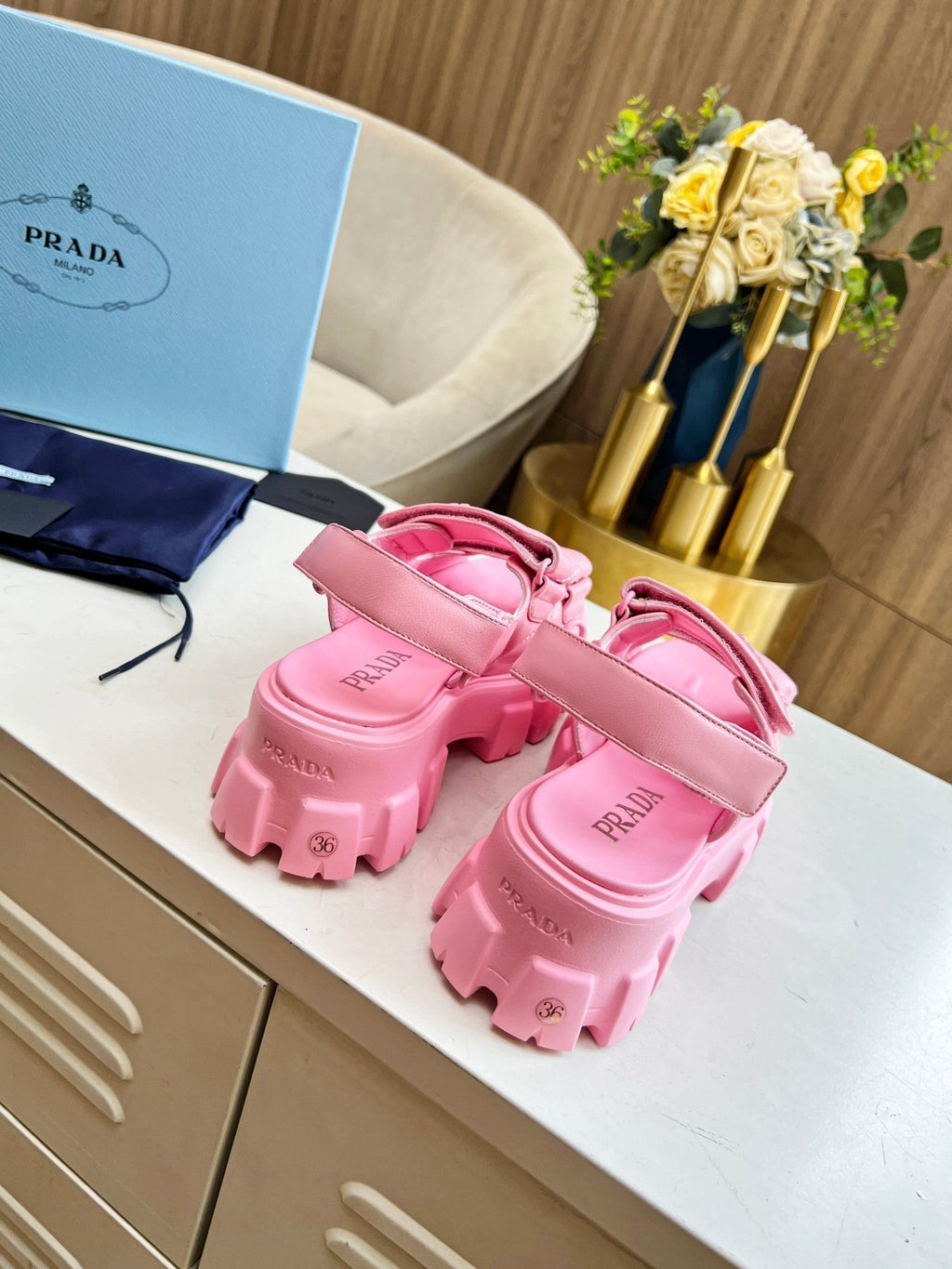 PRADA MONOLITH NAPPA SANLS BRIGHT PINK LAMBSKIN