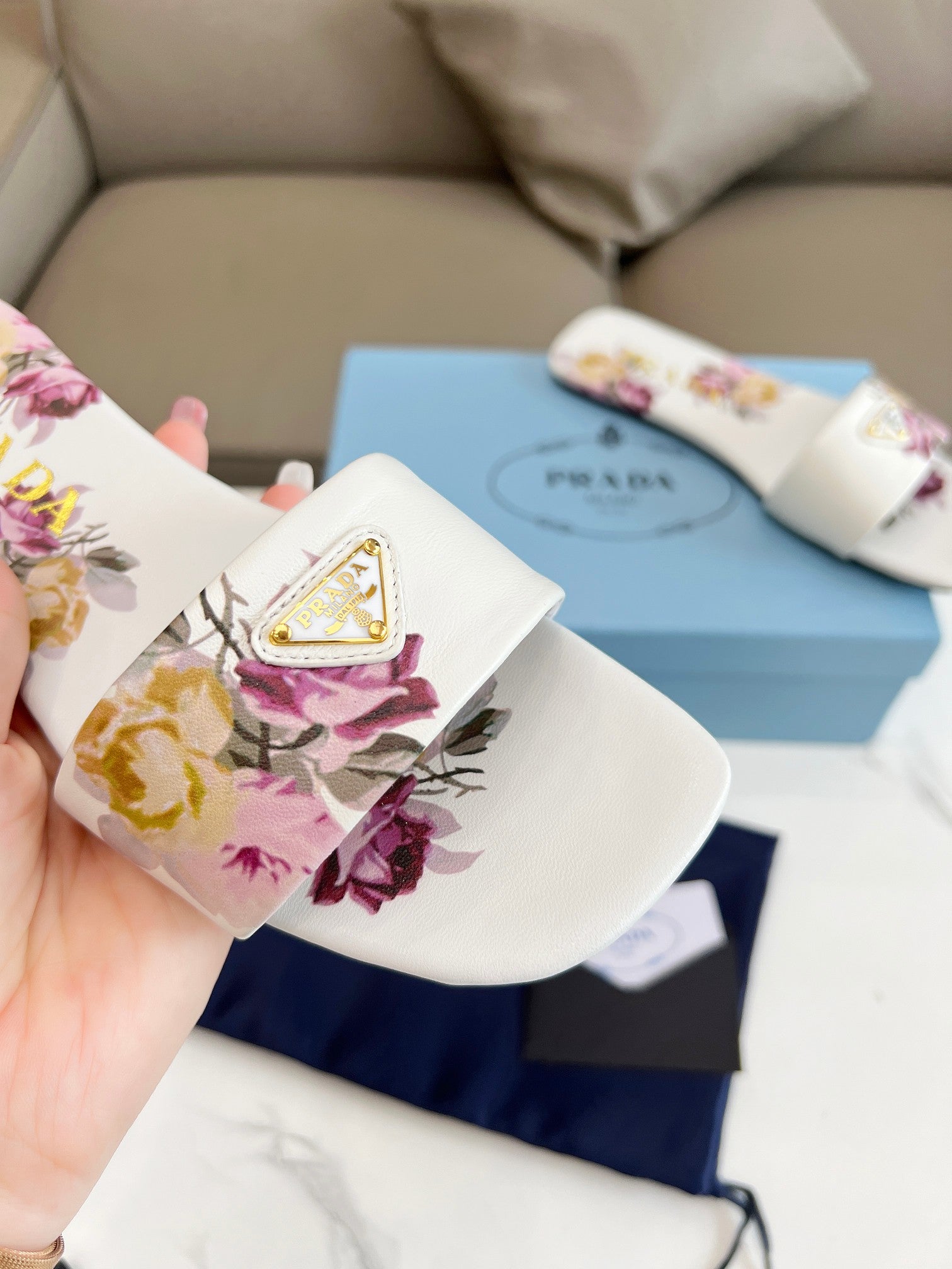 PRADA PRINTED SLIDES SLIPPERS WHITE LAMBSKIN
