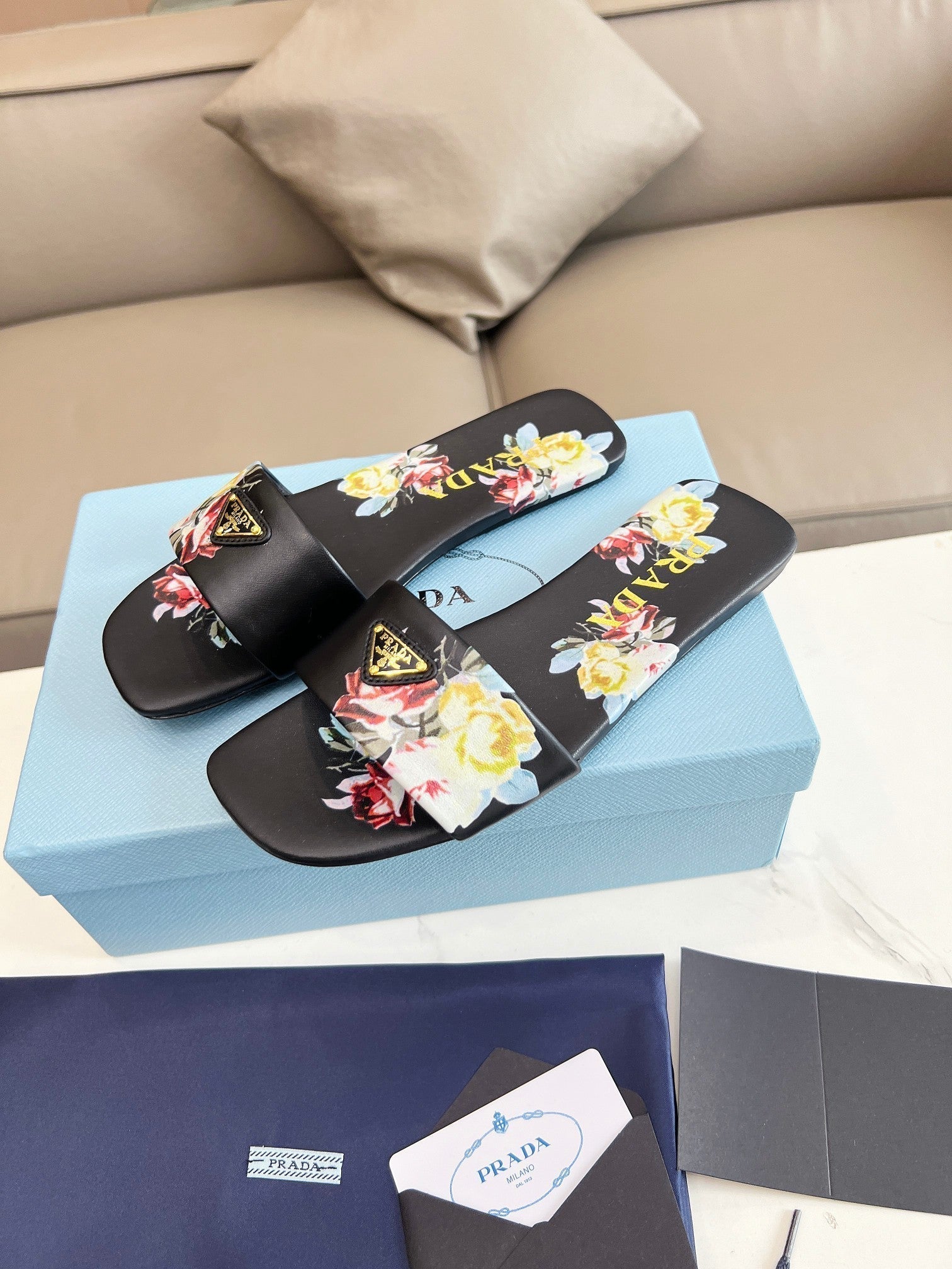 PRADA PRINTED SLIDES SLIPPERS BLACK LAMBSKIN
