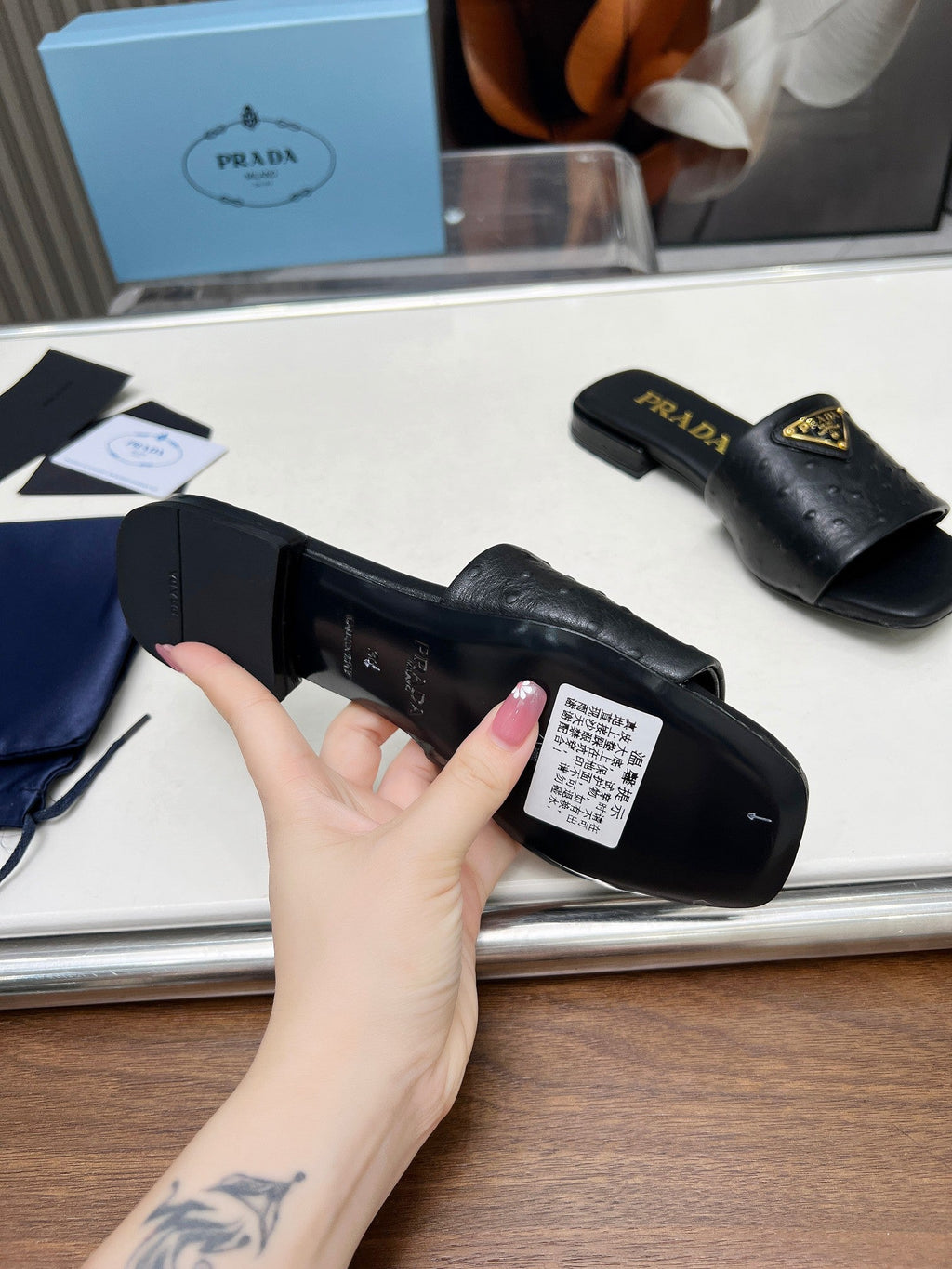 PRADA SAFFIANO PATENT SLIDES OSTRICH MOTIF BLACK CALFSKIN