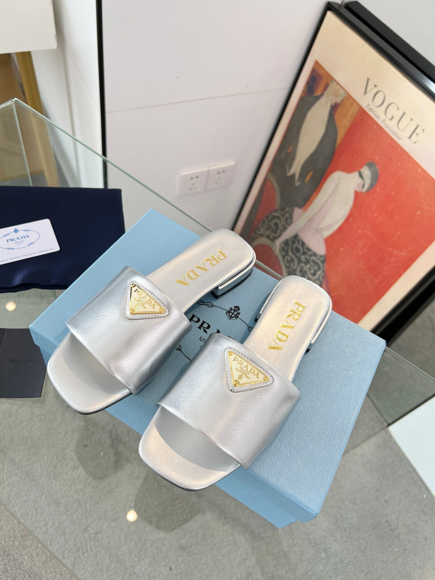PRADA SAFFIANO PATENT SLIDES SILVER CALFSKIN
