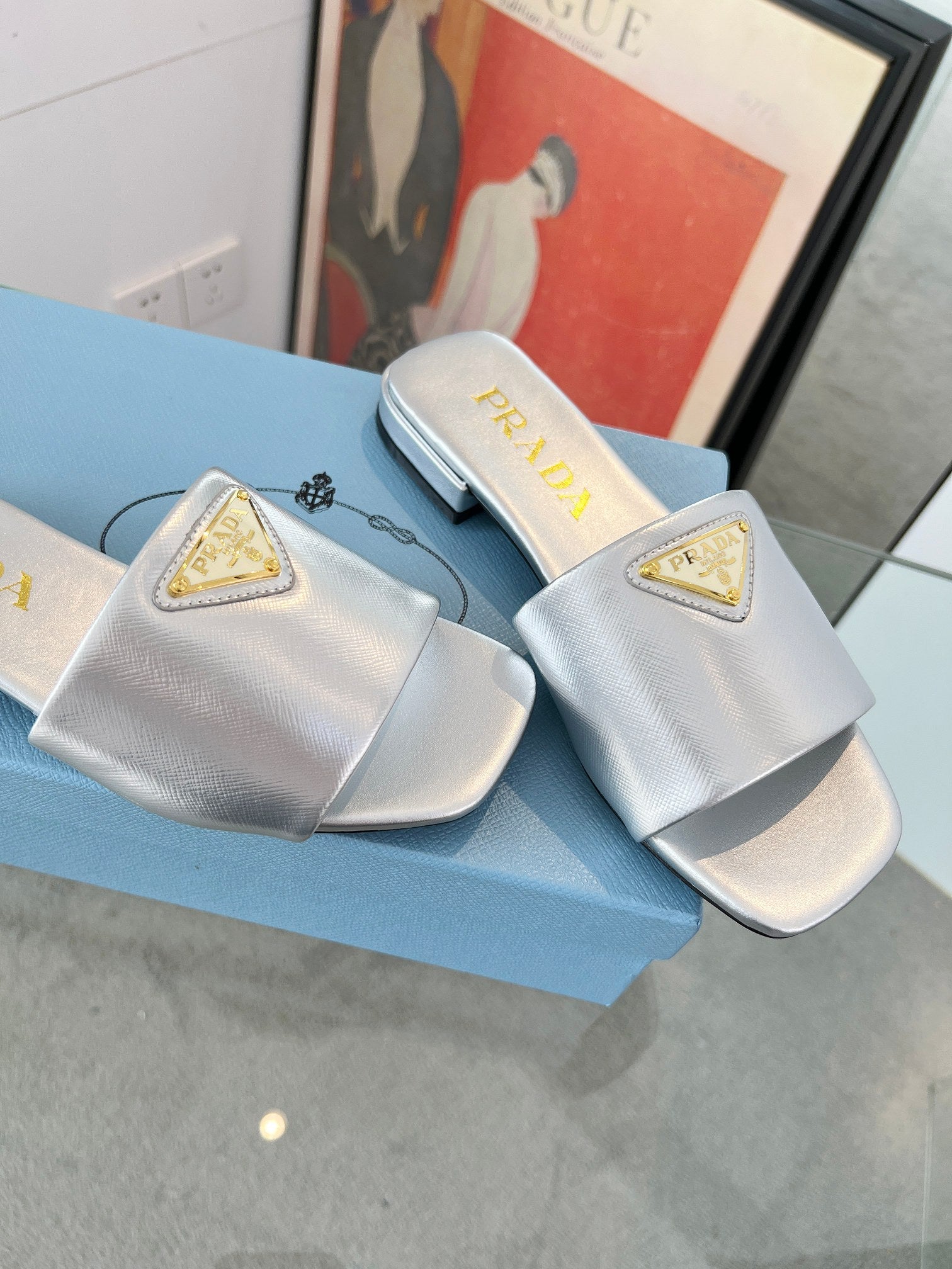 PRADA SAFFIANO PATENT SLIDES SILVER CALFSKIN