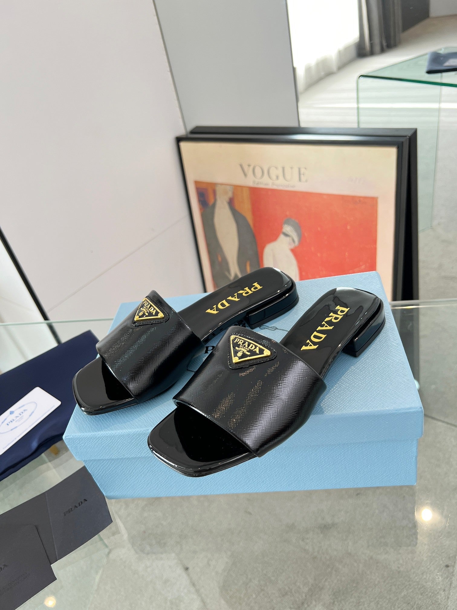 PRADA SAFFIANO PATENT SLIDES BLACK CALFSKIN