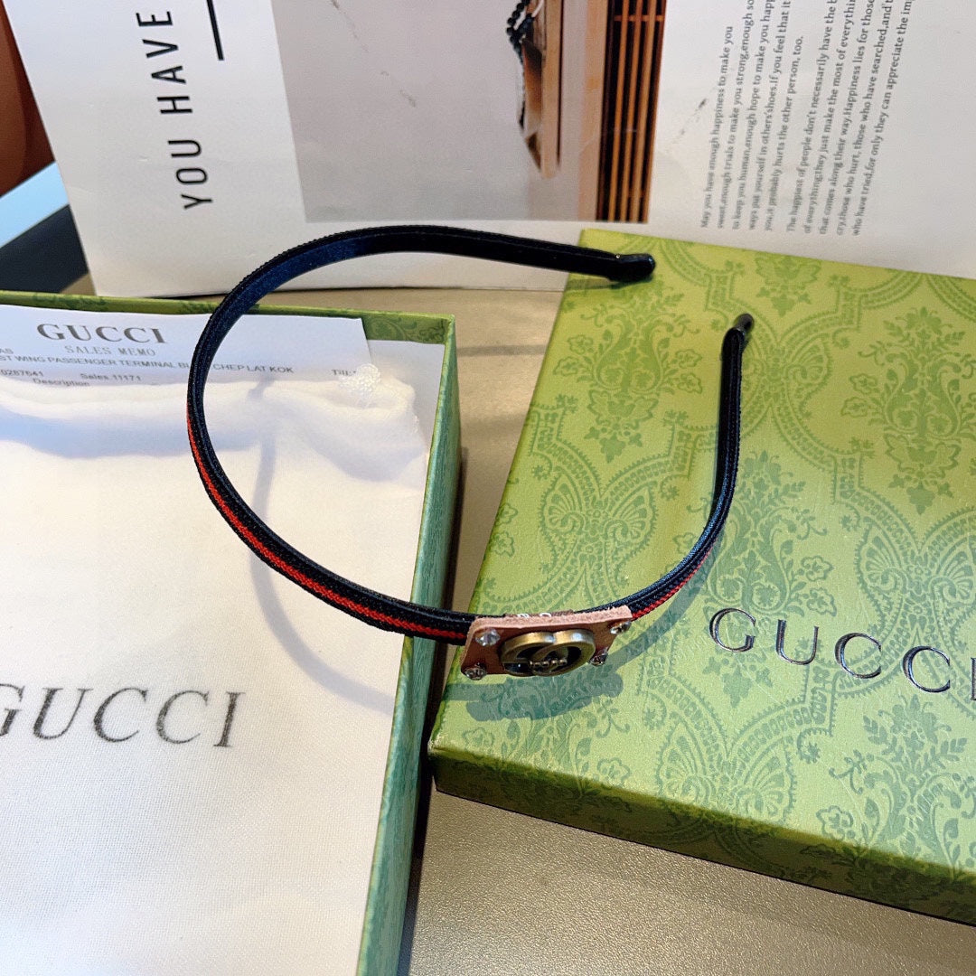 GUCCI NARROW HAIRBAND IN BLACK MIX RED FABRIC 395356