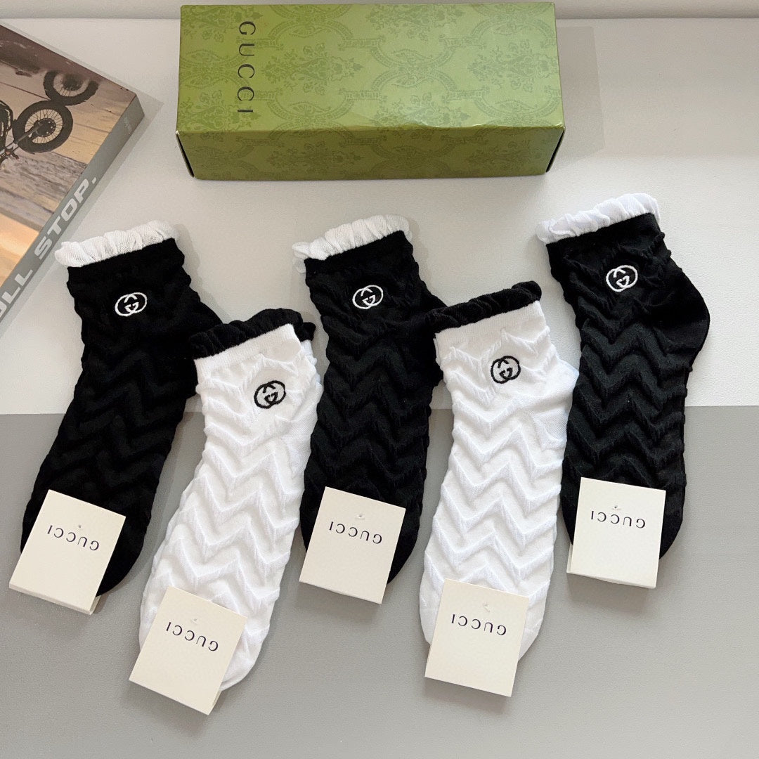 GUCCI LOW-CUT SOCKS 425639 (1 BOX)