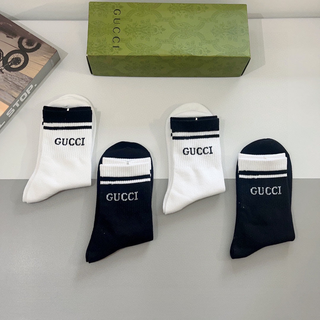 GUCCI LOW-CUT SOCKS 427625 (1 BOX)