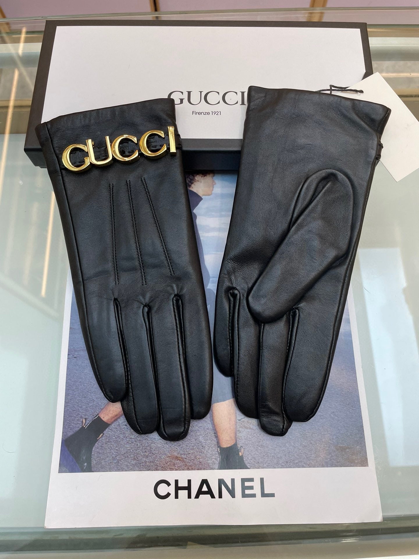 GUCCI EUROPEAN GLOVES IN BLACK LAMBSKIN WITH CASHMERE LINING 376727