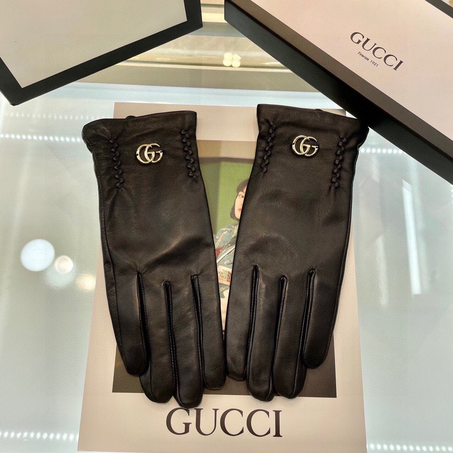 GUCCI GLOVES IN BLACK LAMBSKIN AND FLEECE LINING 441830