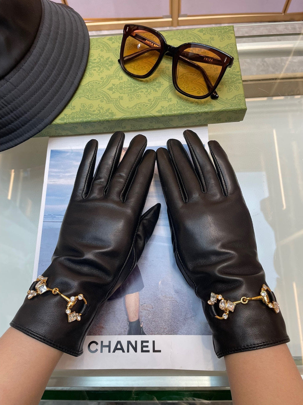 GUCCI HORSEBIT GLOVES IN BLACK LAMBSKIN WITH CASHMERE LINING 454592