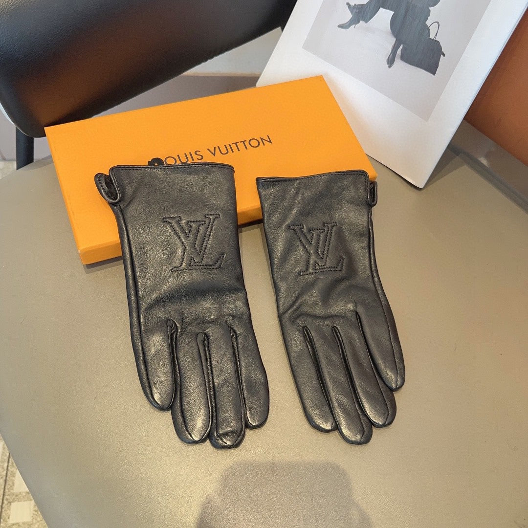 LOUIS VUITTON GLOVES IN BLACK LAMBSKIN 432714