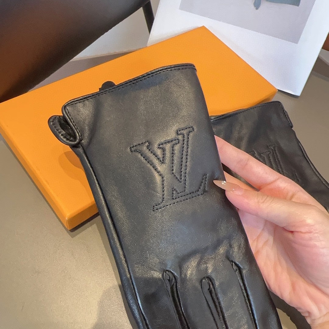 LOUIS VUITTON GLOVES IN BLACK LAMBSKIN 432714