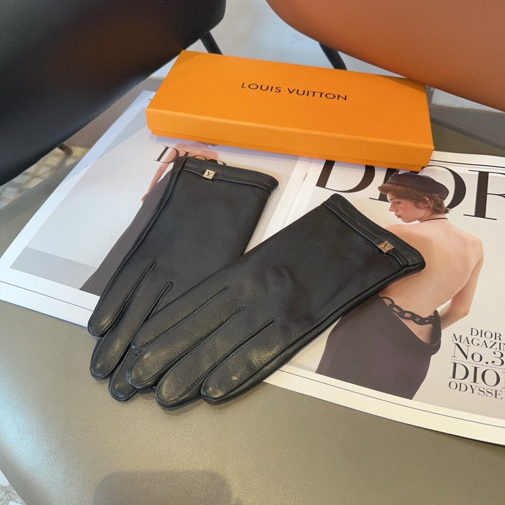 LOUIS VUITTON LV GLOVES IN BLACK LAMBSKIN 466818