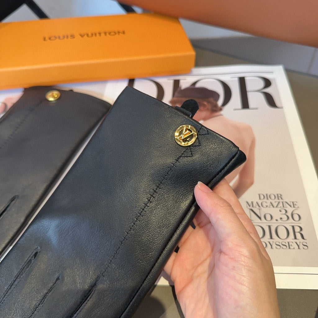 LOUIS VUITTON LV GLOVES IN BLACK LAMBSKIN 466819