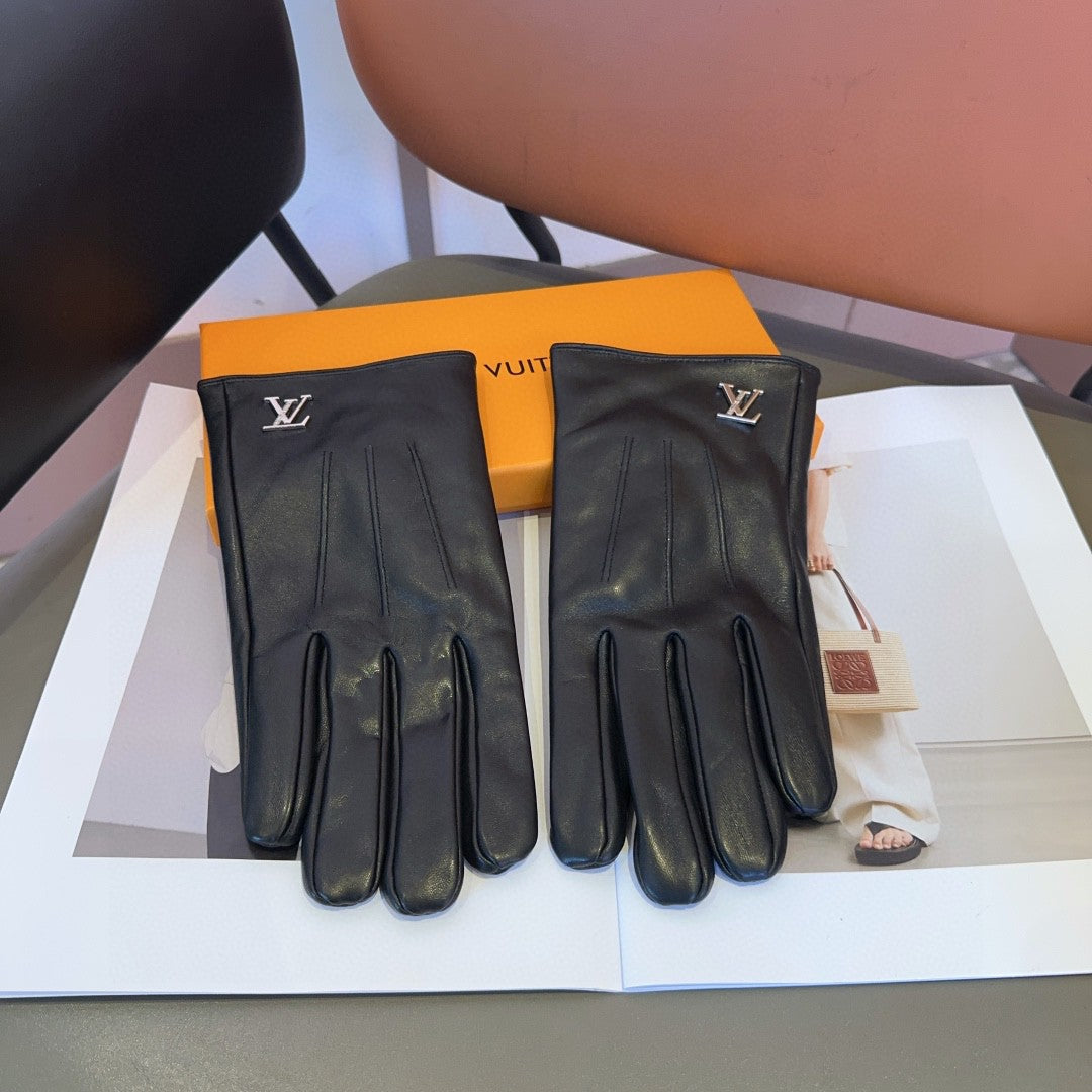 LOUIS VUITTON LV GLOVES IN BLACK LAMBSKIN 462373