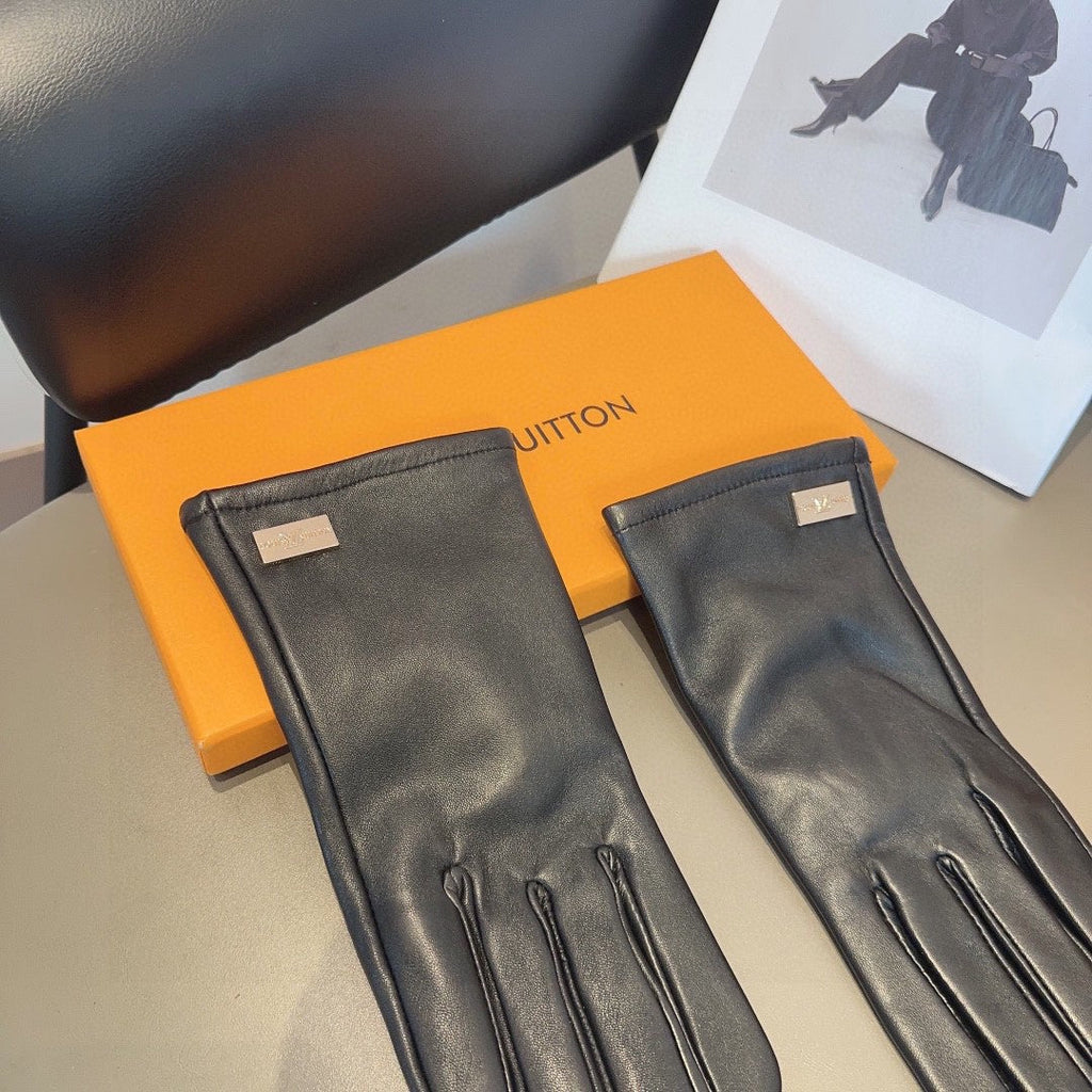 LOUIS VUITTON LV GLOVES IN BLACK LAMBSKIN 463894