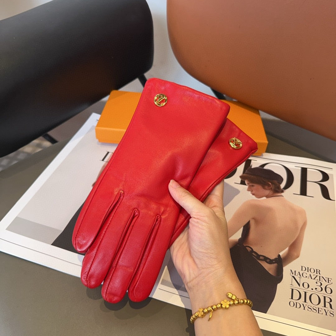 LOUIS VUITTON LV GLOVES IN CHERRY RED LAMBSKIN 463909