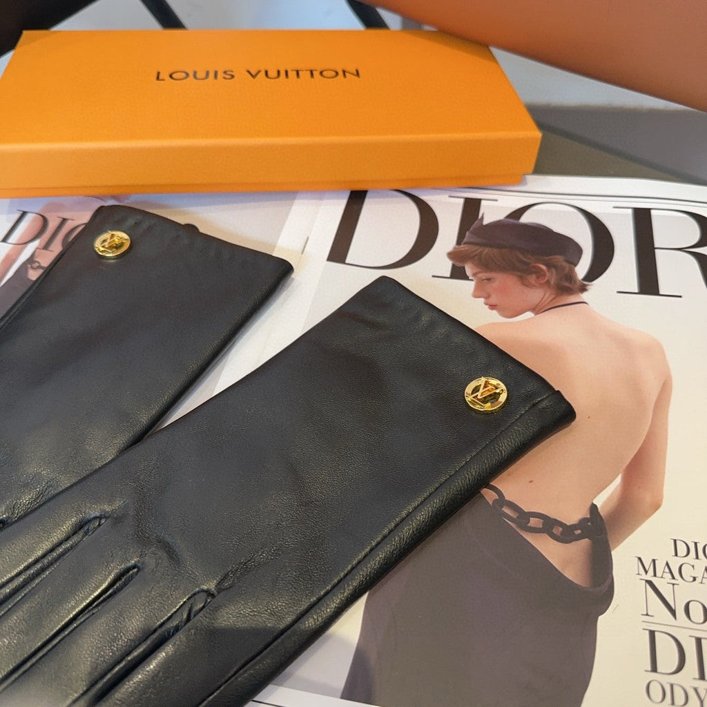 LOUIS VUITTON LV GLOVES IN BLACK LAMBSKIN 463910