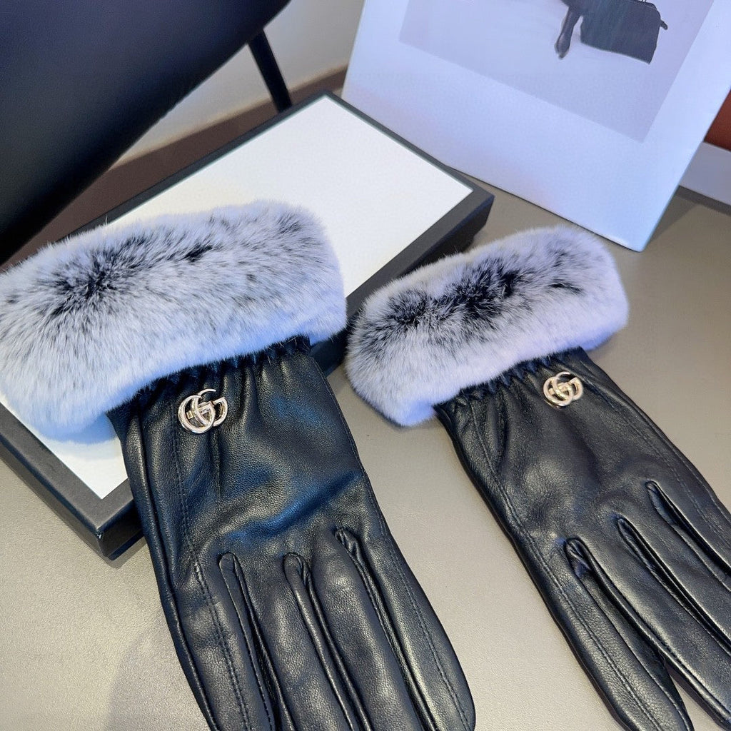 GUCCI DOUBLE G GLOVES IN BLACK LAMBSKIN AND RABBIT FUR 466796
