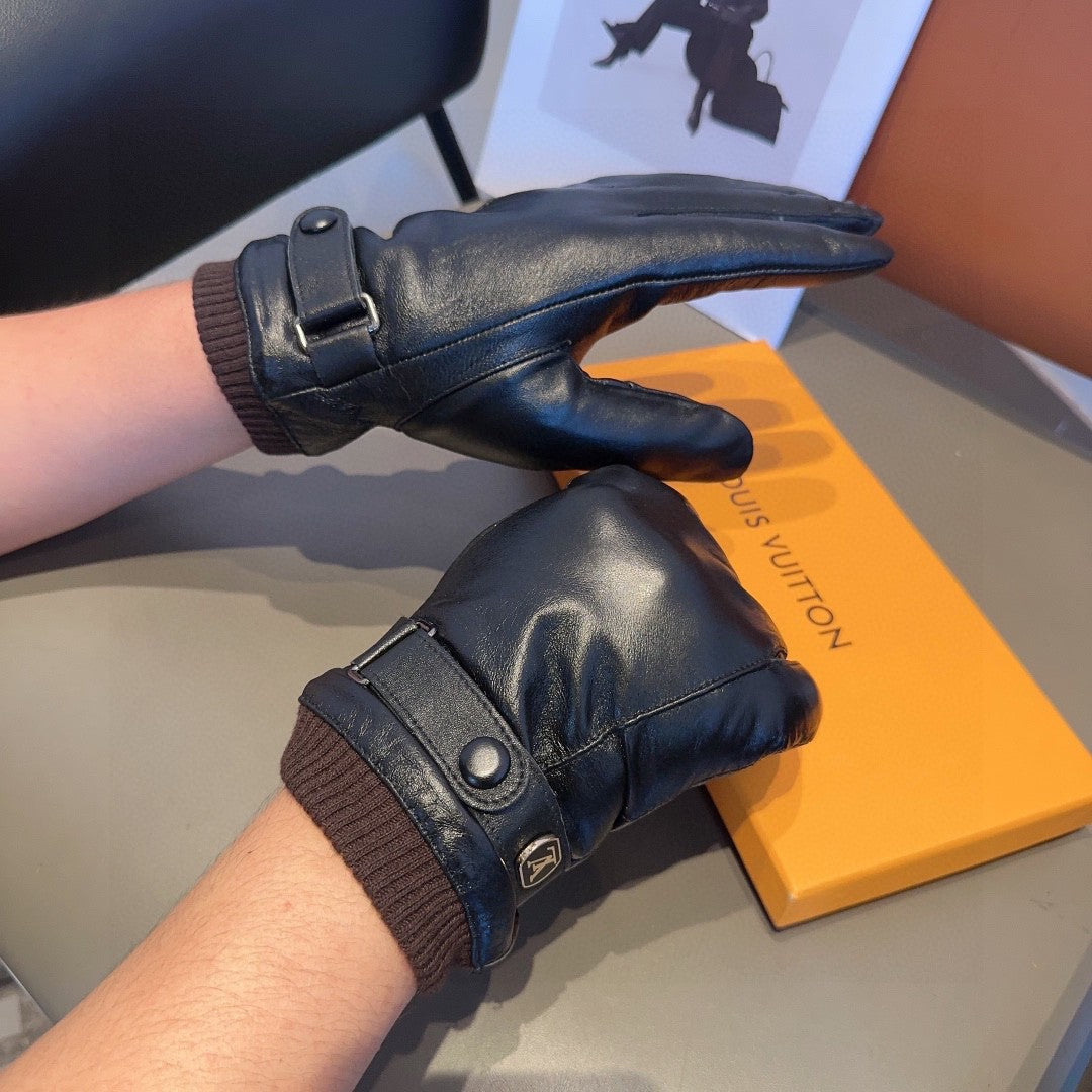 LOUIS VUITTON LV GLOVES IN BLACK LAMBSKIN 467997