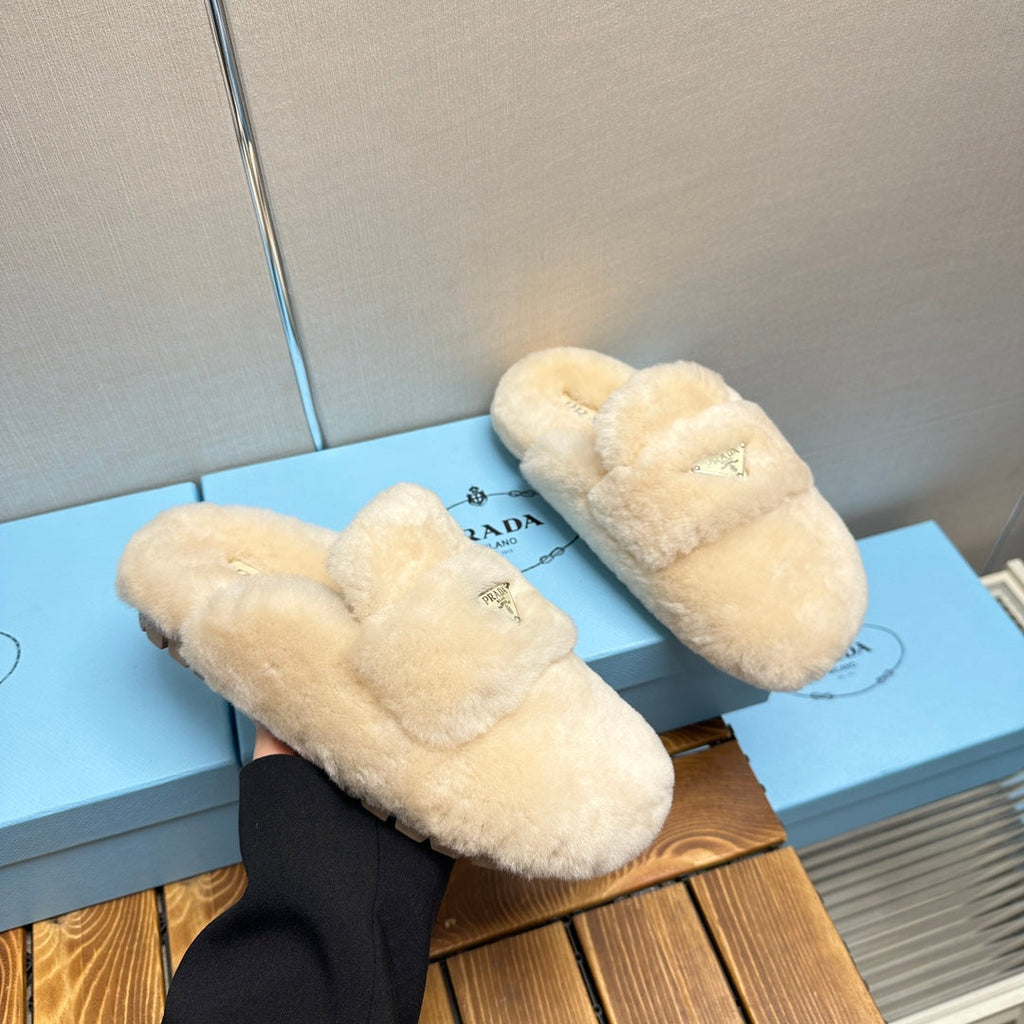 PRADA FLAT MULES IN TUSCAN BEIGE RABBIT FUR
