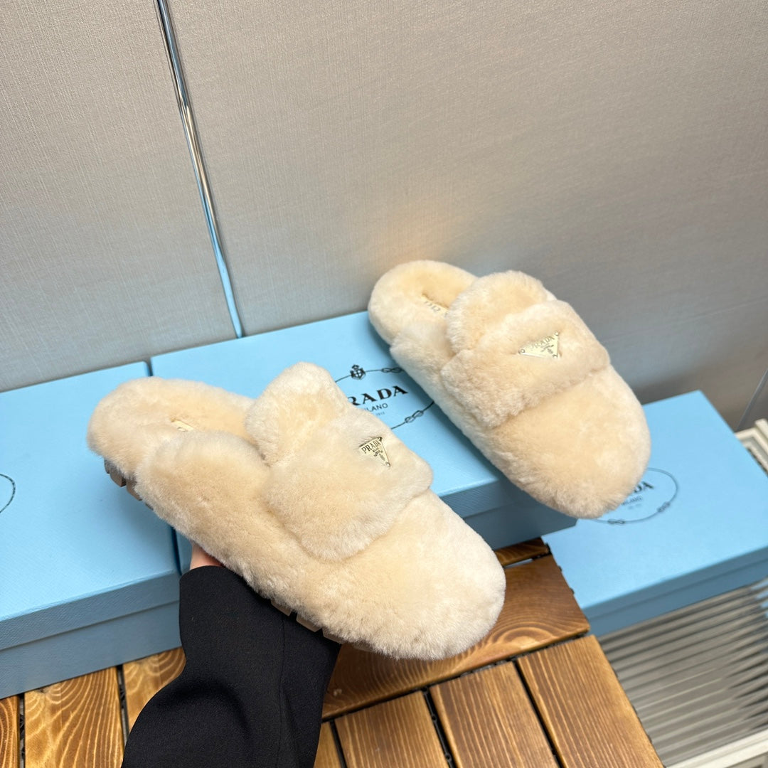 PRADA FLAT MULES IN TUSCAN BEIGE RABBIT FUR