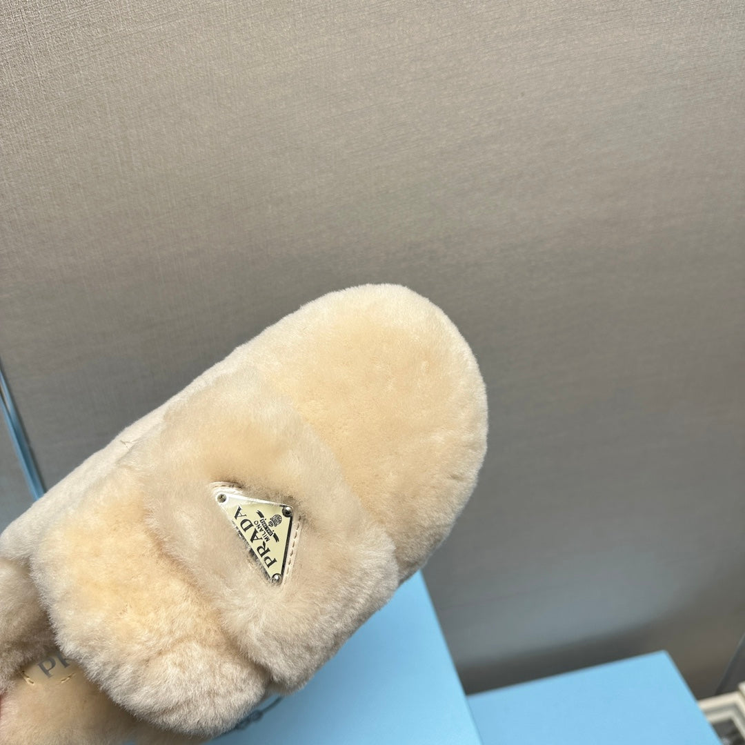 PRADA FLAT MULES IN TUSCAN BEIGE RABBIT FUR