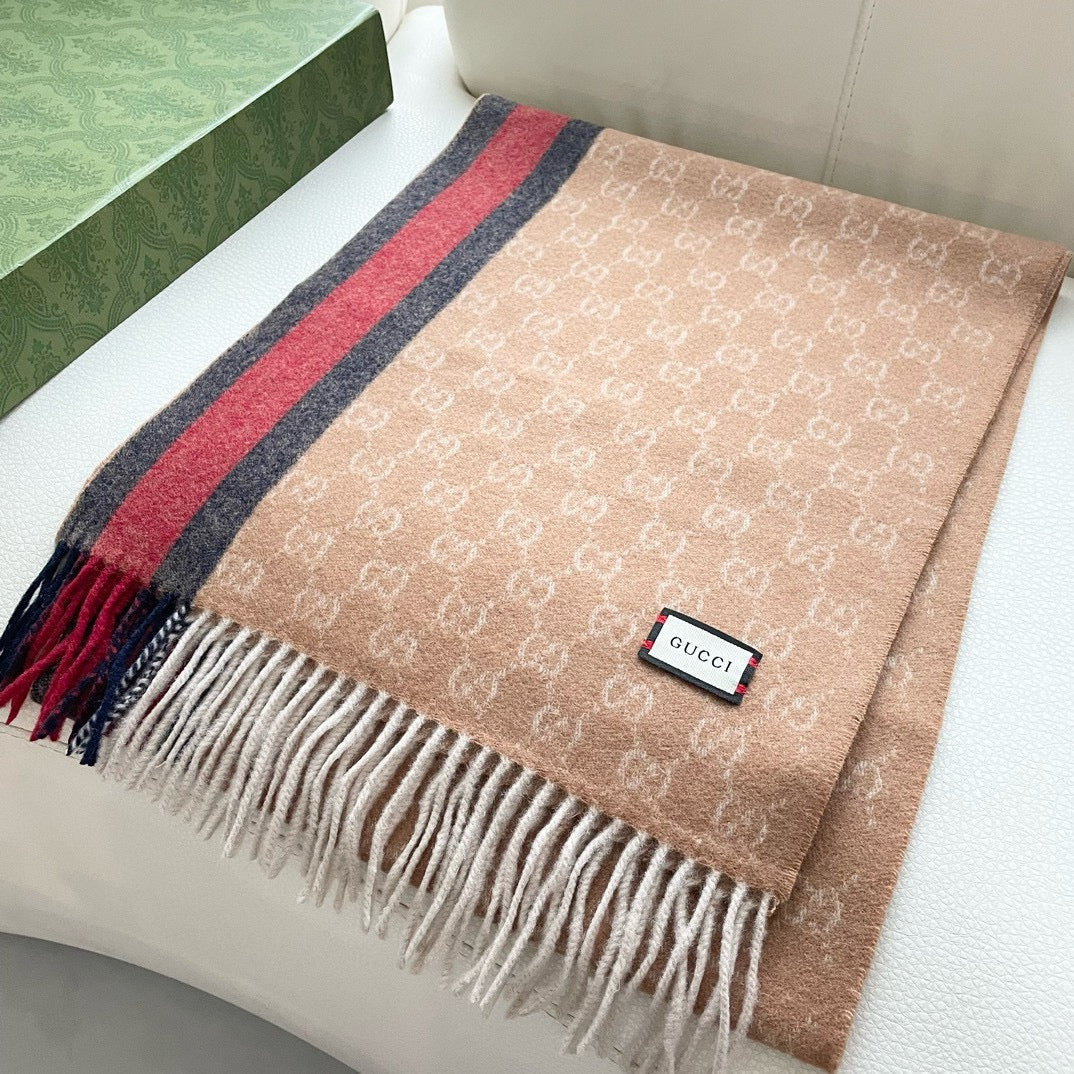 GUCCI SCARF 200 CM IN PEANUT BROWN MONOGRAM CASHMERE 399766