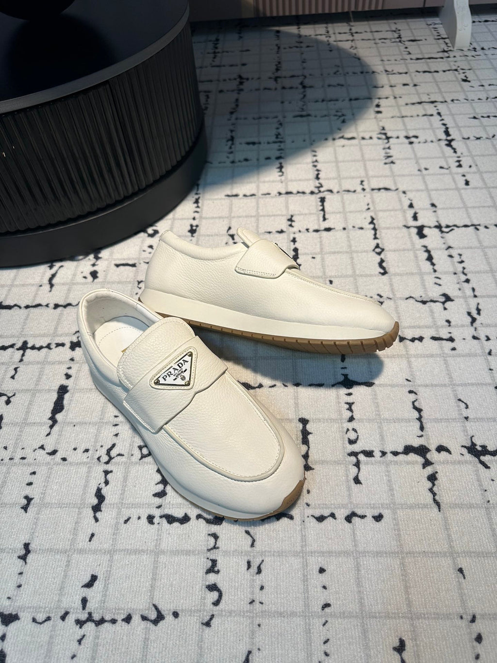 PRADA SPORTY STYLE LOAFERS WHITE CALFSKIN