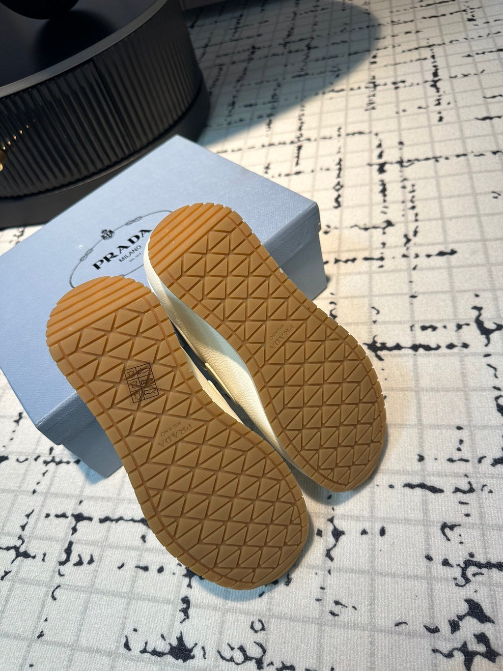 PRADA SPORTY STYLE LOAFERS WHITE CALFSKIN