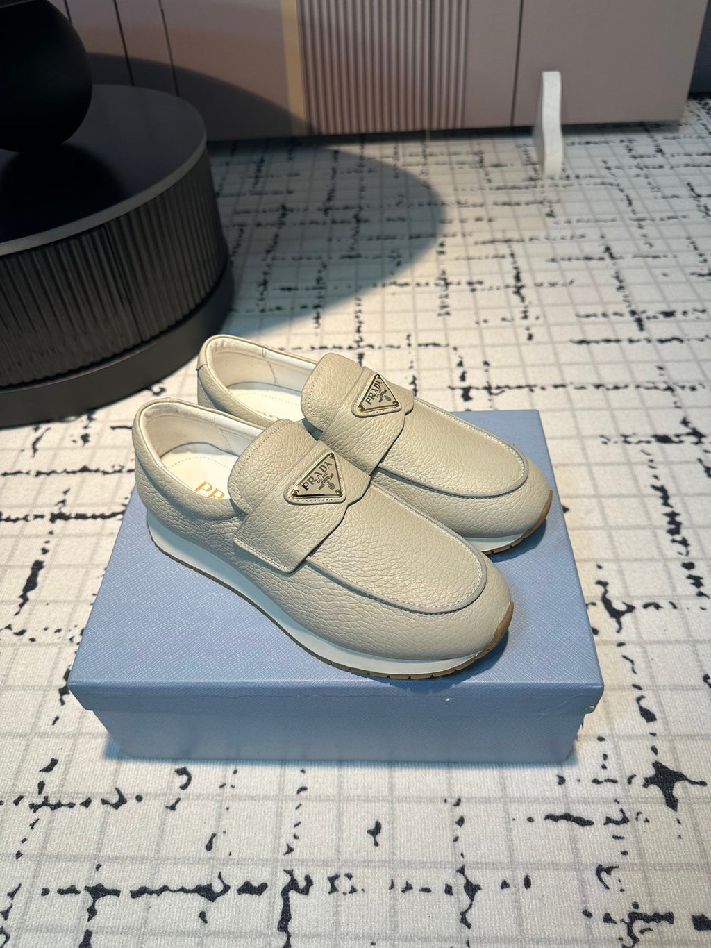 PRADA SPORTY STYLE LOAFERS LIGHT GRAY CALFSKIN