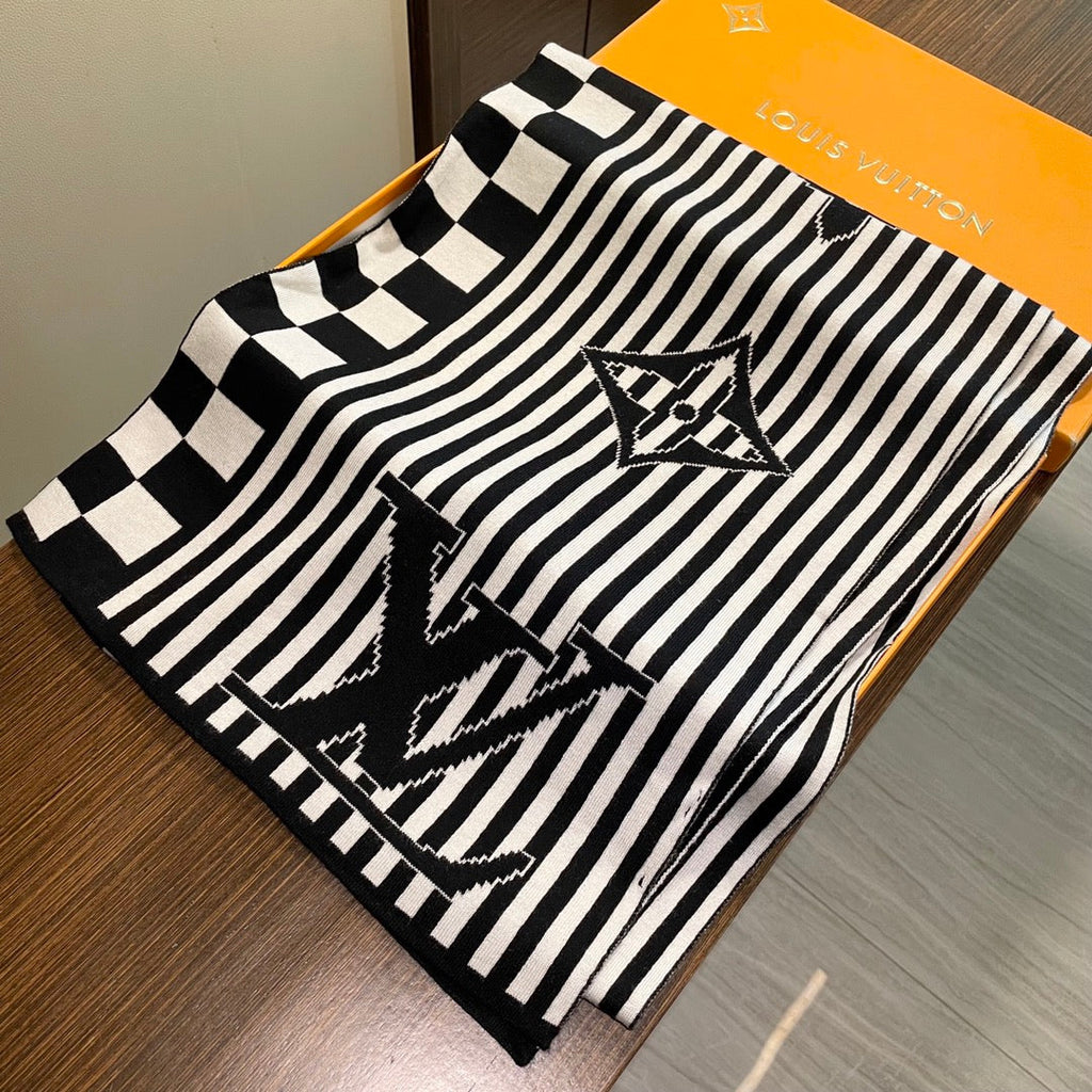 LOUIS VUITTON GRAPHICAL 180 CM SCARF IN WHITE MIX BLACK CASHMERE 388201