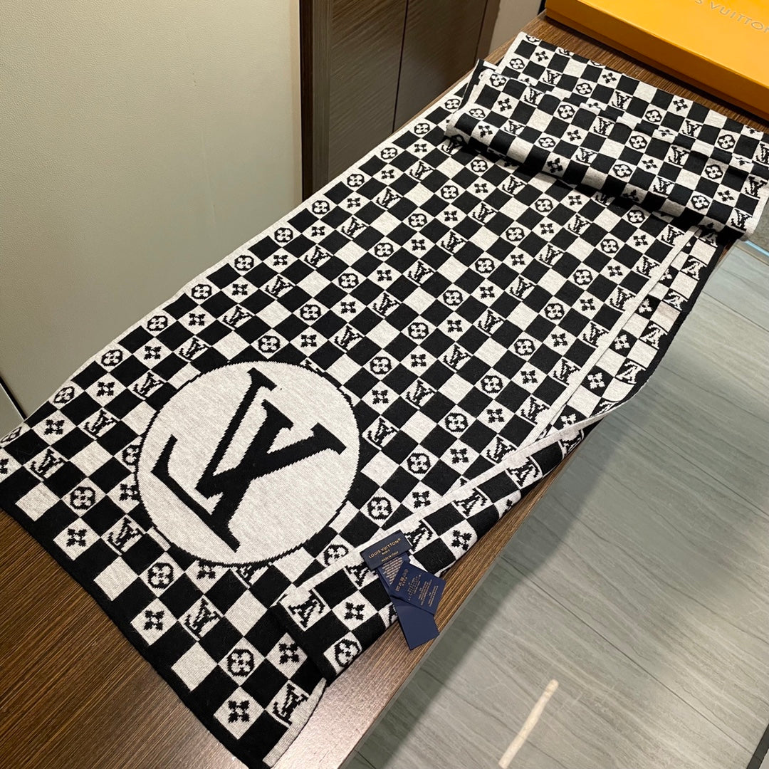 LOUIS VUITTON CLASSIC DAMIER SCARF 200 CM IN BLACK MIX WHITE CASHMERE 389750