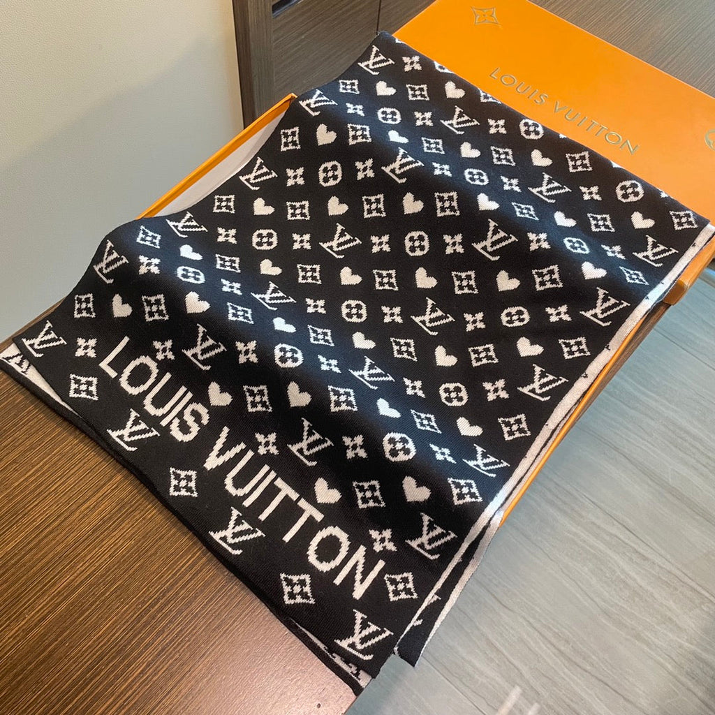 LOUIS VUITTON GAME ON SCARF 180 CM IN BLACK CASHMERE 394760