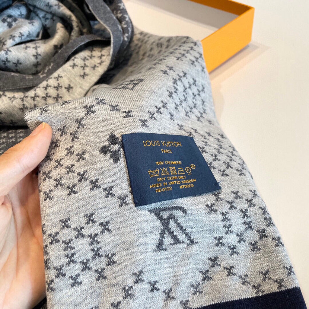 LOUIS VUITTON SCARF 180 CM IN SHADOW GRAY MONOGRAM CASHMERE 398517