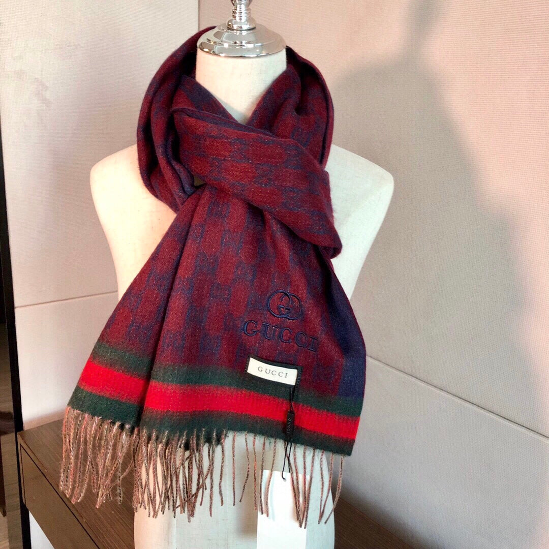 GUCCI SCARF 180 CM IN SCARLET RED MONOGRAM CASHMERE 405326